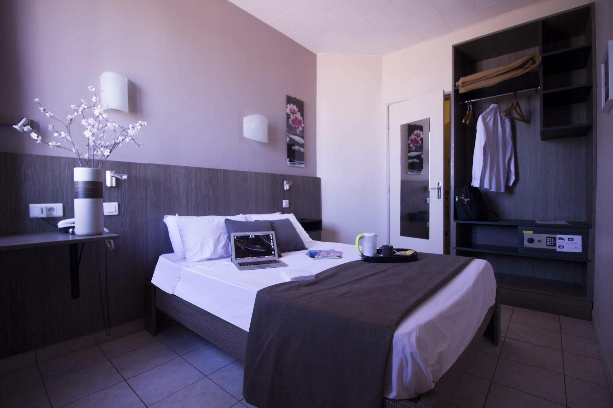 Le Strasbourg Hotel Μονπελιέ Εξωτερικό φωτογραφία